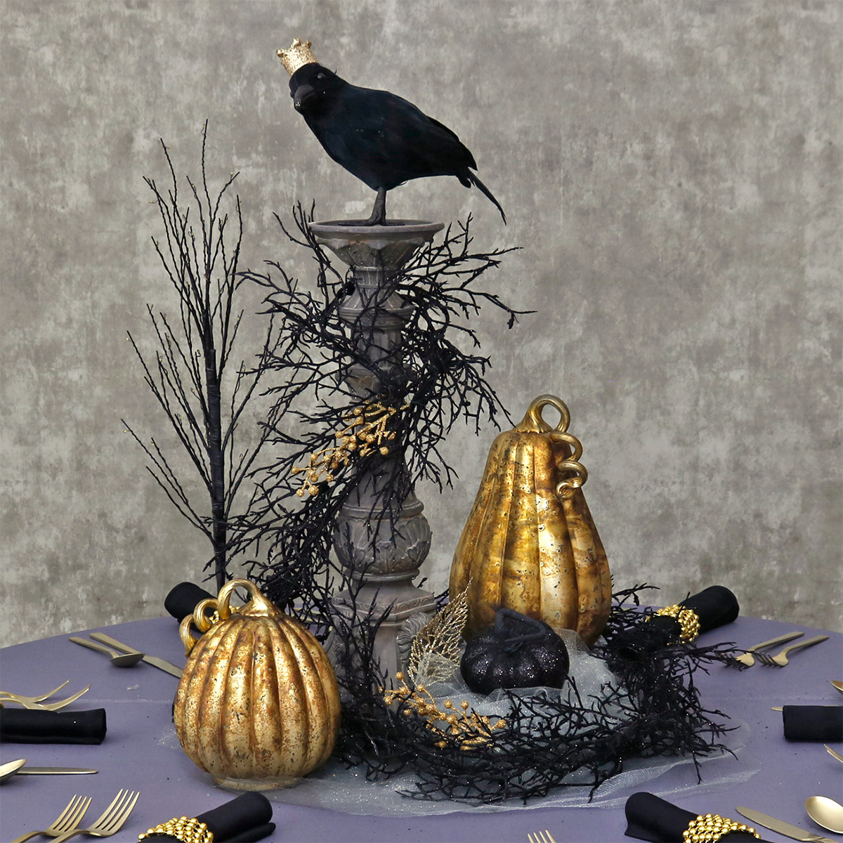 The Crow's Court Centerpiece The Crow's Court Centerpiece